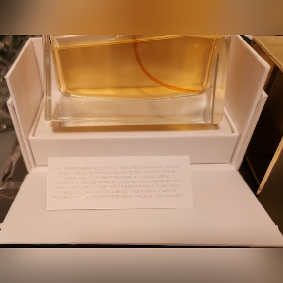 Tuberose Gardenia Private Collection by Estee Lauder Pure Parfum; 30ml / 1 fl.oz - Picture 8 of 16